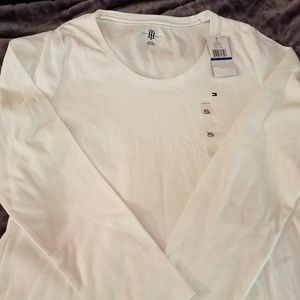 Tommy Hilfiger women's long sleeve shirt